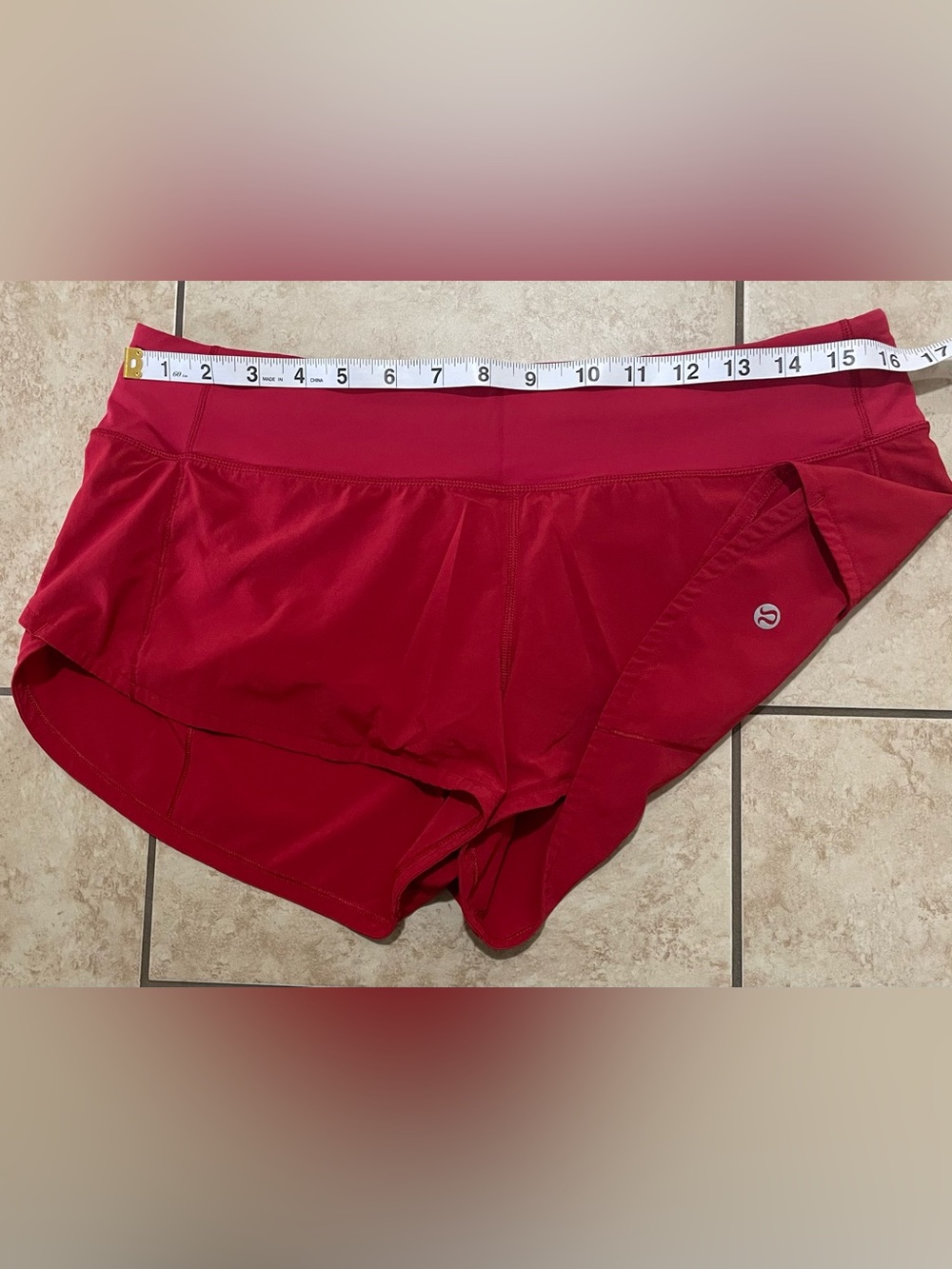 Lululemon Speed Up Low-Rise Lined Shorts Sz 8